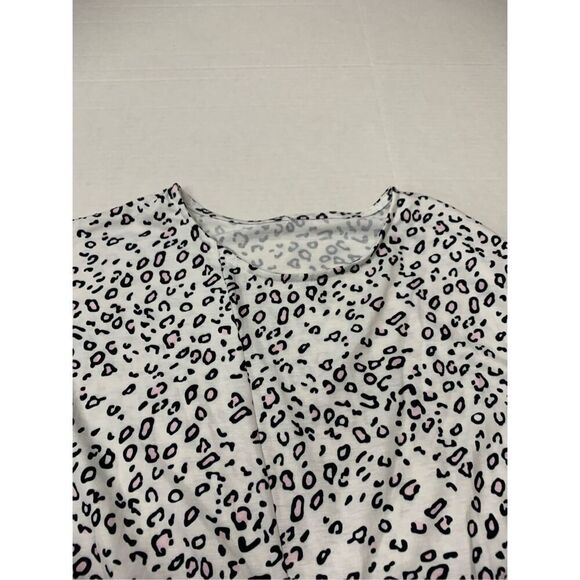 Cheetah Patterned Dress - Picture 4 of 7